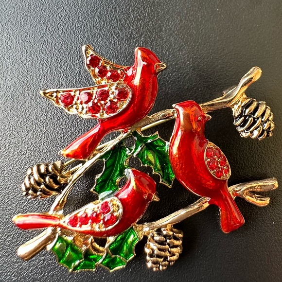 Other - Elegant Red and Gold Cardinal Pin with Filigree Details